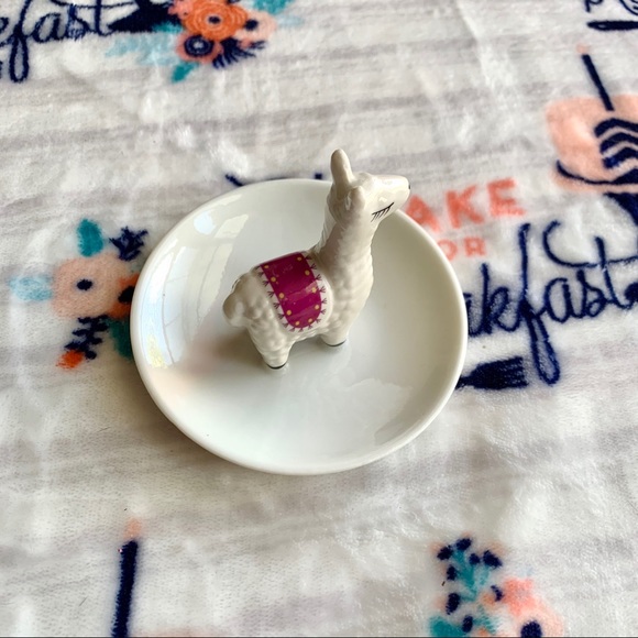 1 LEFT! π¦ Llama Ceramic Jewelry Holder π¦ - Picture 4 of 5